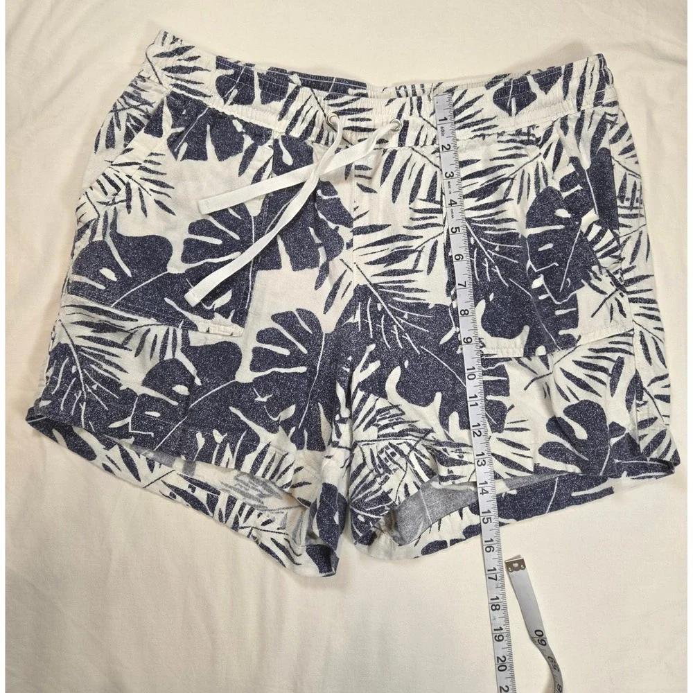 Nautica Women's Shorts Sz L White‎ Blue Tropical Leaf Casual Beach Coastal Chic